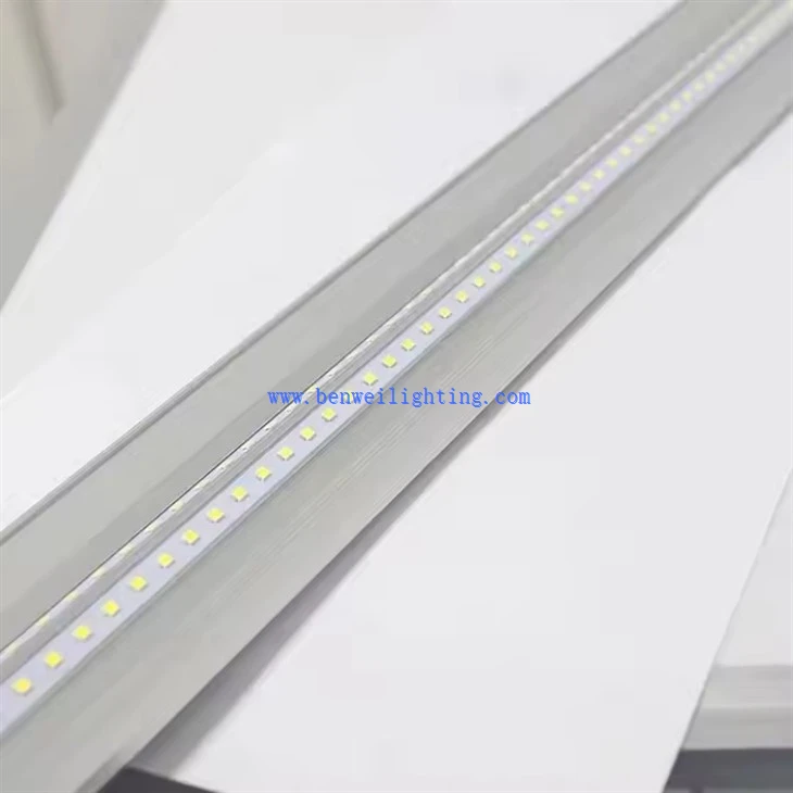 Led Batten Light 110-277V 12W 5900K