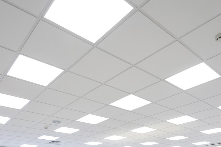 4 led fixture with battery backup 4 led fixture with battery backup